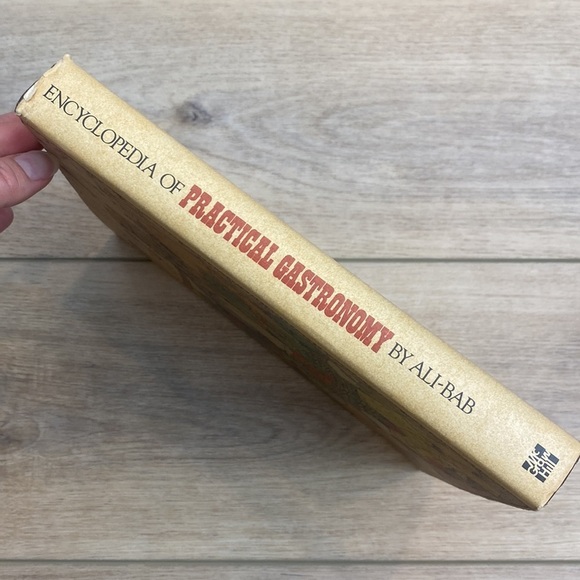 1st‎ Ed/Prt Encyclopedia of Practical Gastronomy - Picture 2 of 15